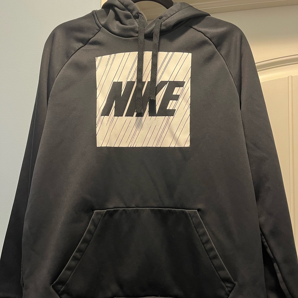Nike sweatshirt
